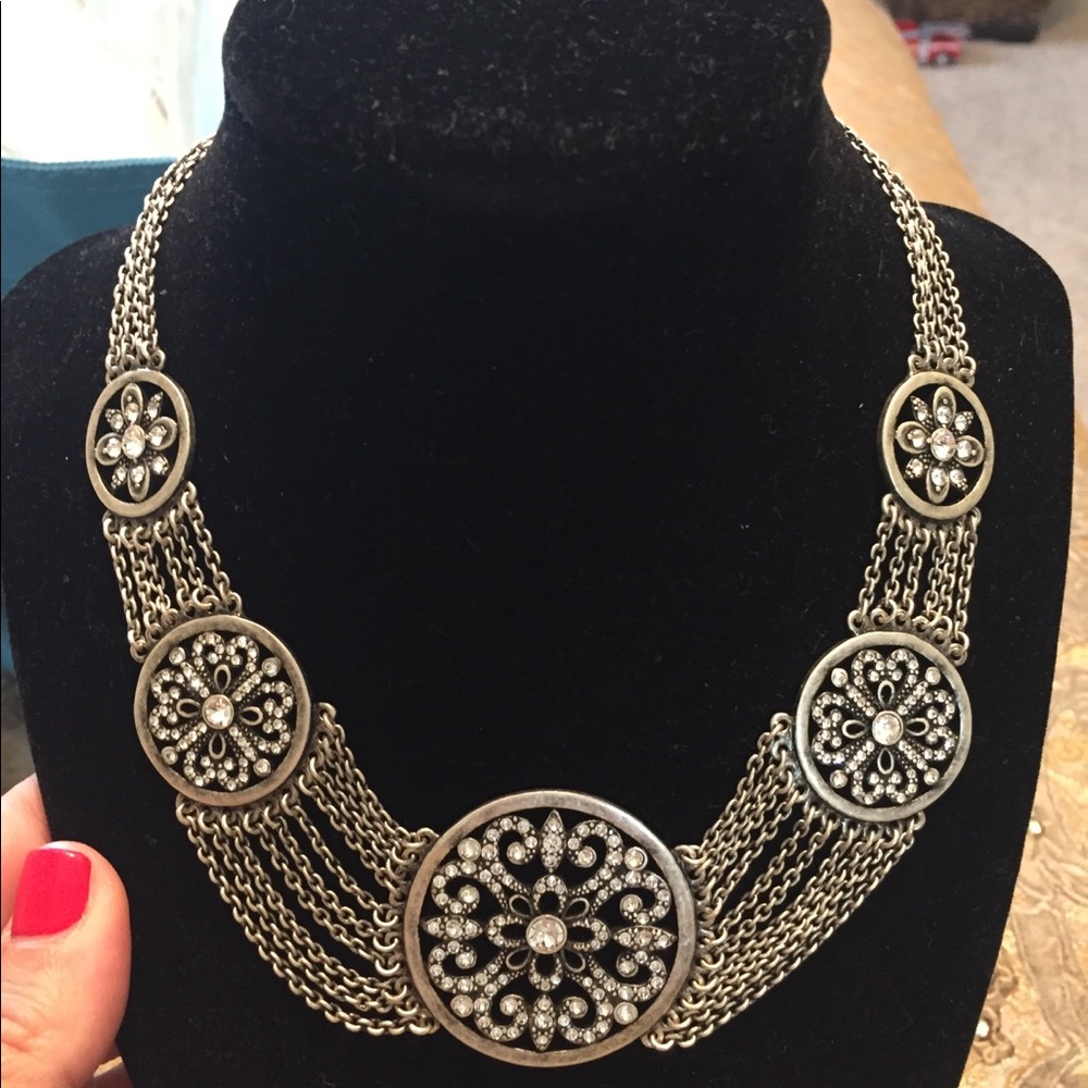 Angelique Collar Swarovski crystal necklace